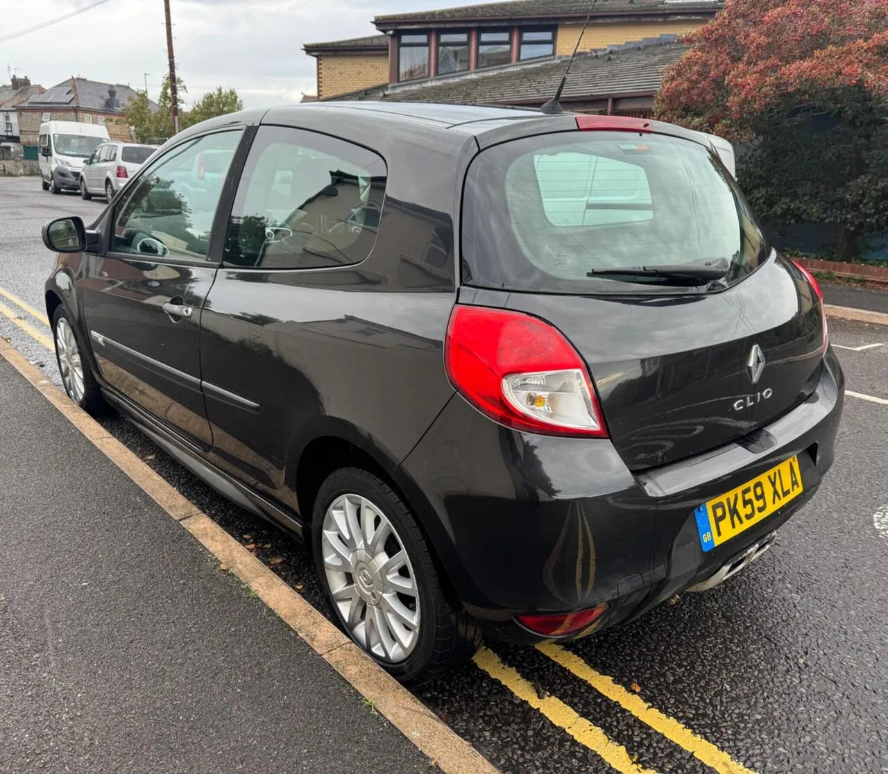 Renault Clio 2009 photo 4