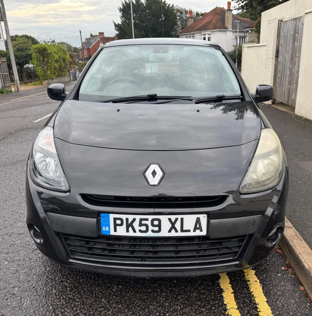 Renault Clio 2009 photo 2