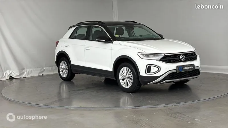 Volkswagen T-Roc 2024 photo 3