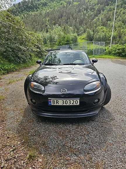 Mazda Mx-5 2006 photo 2