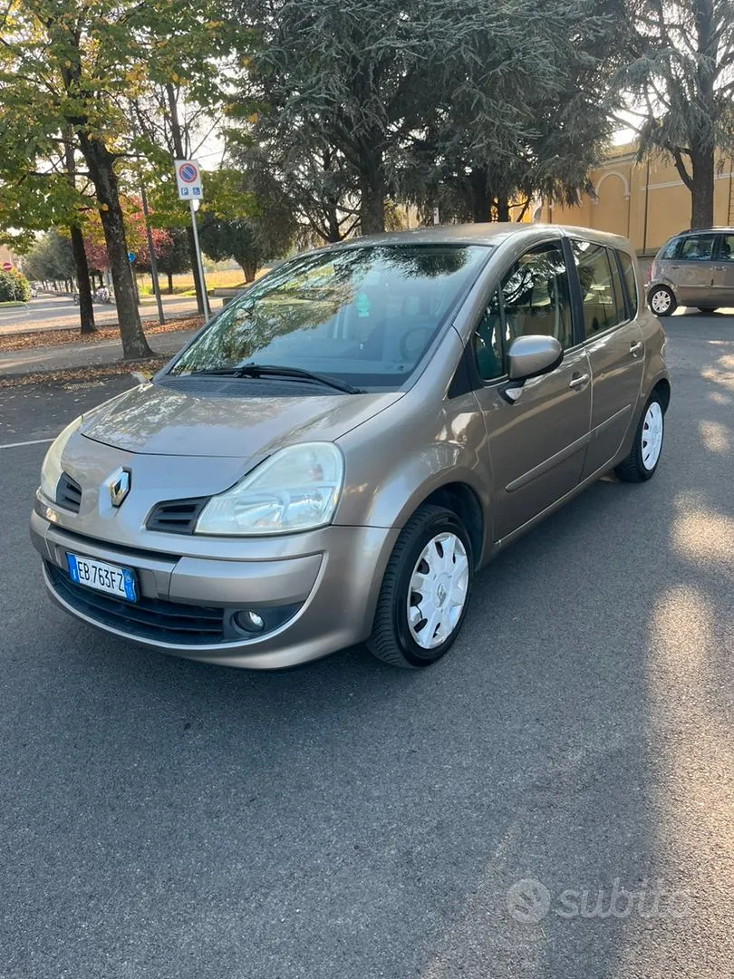 Renault Modus 2010 photo 3