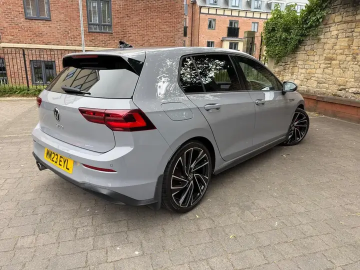 Volkswagen Golf 2023 photo 3