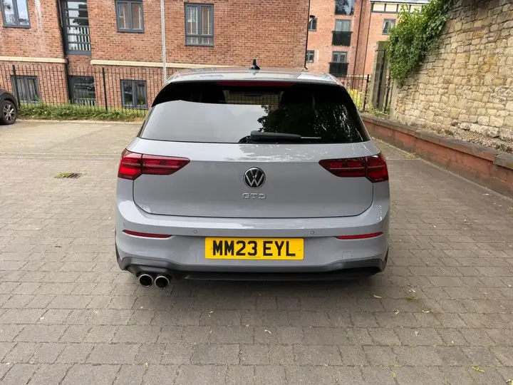 Volkswagen Golf 2023 photo 4