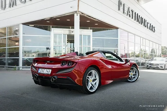 Ferrari F8 Spider 2021 photo 2
