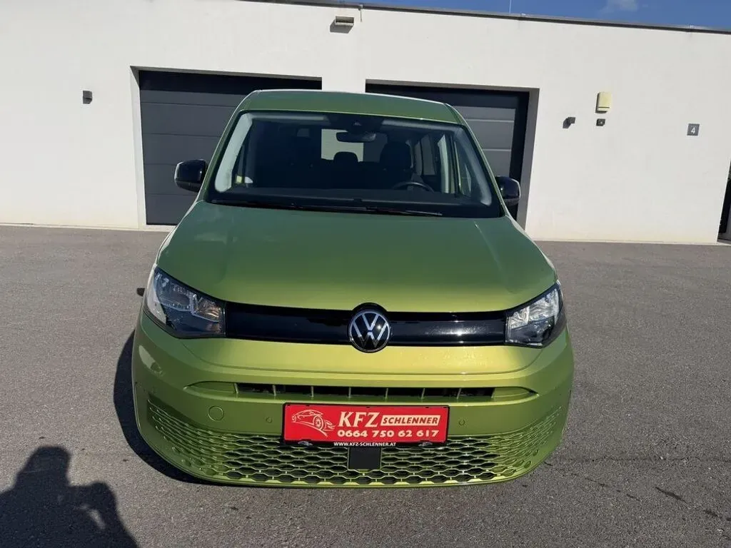 Volkswagen Caddy Maxi 2022 photo 2