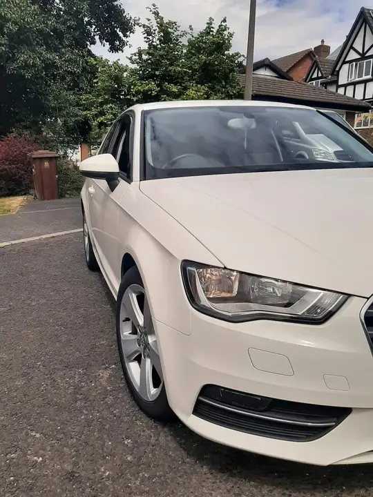 Audi A3 2014 photo 2