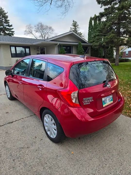 Nissan Versa Note 2017 photo 3