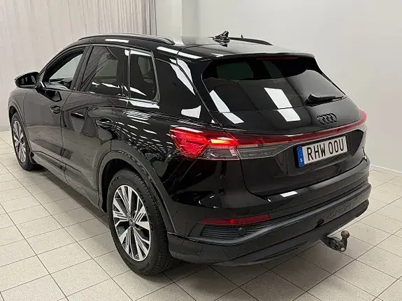 Audi Q4 E-Tron 2023 photo 3