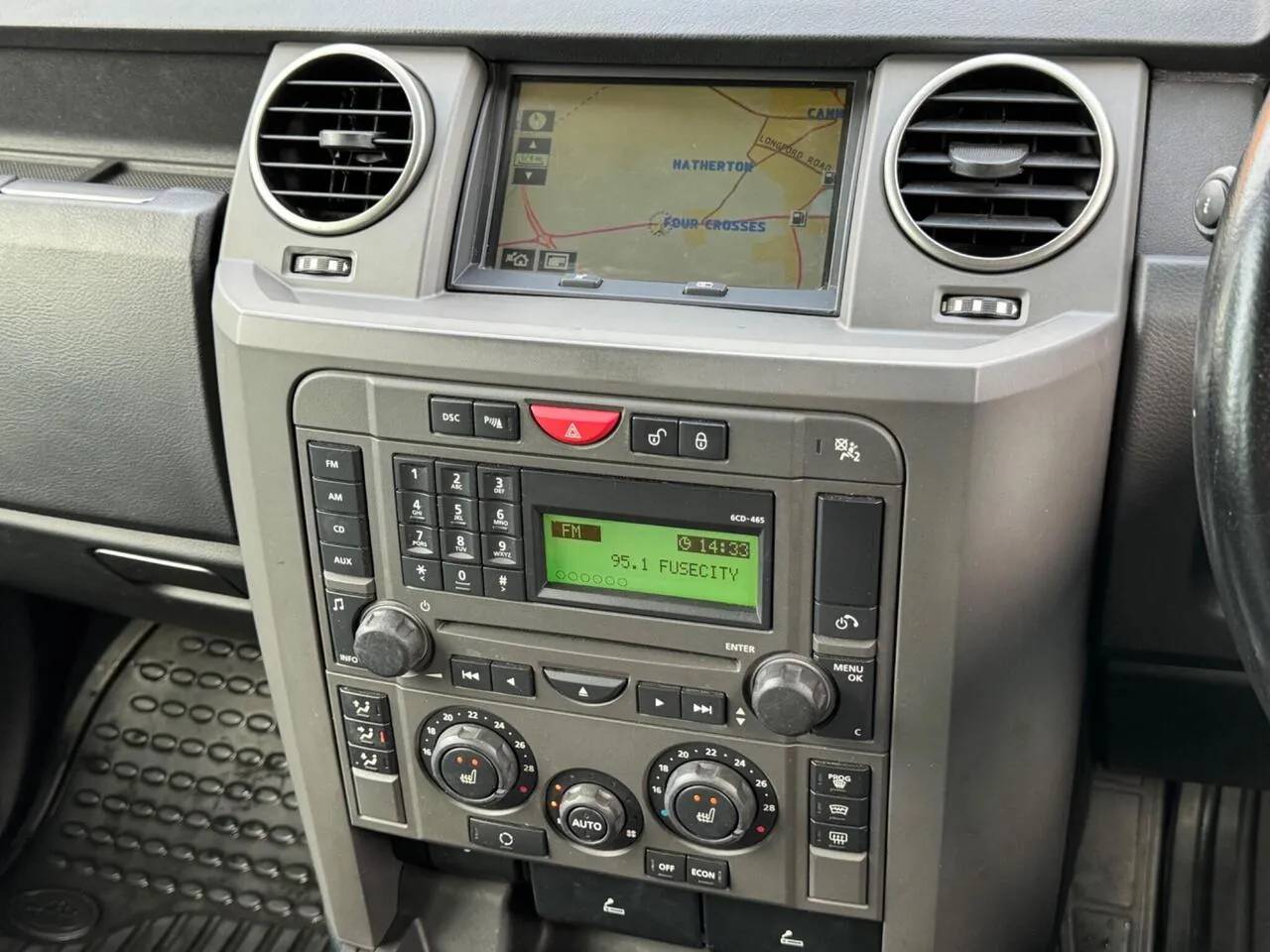 Land Rover Discovery 3 2005 photo 3