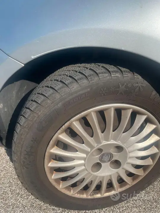 Fiat Grande Punto 2008 photo 2