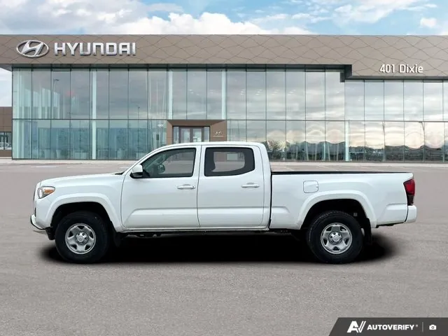 Toyota Tacoma 2023 photo 2