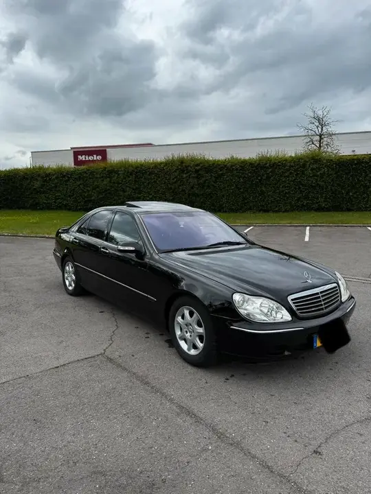 Mercedes-Benz S500
