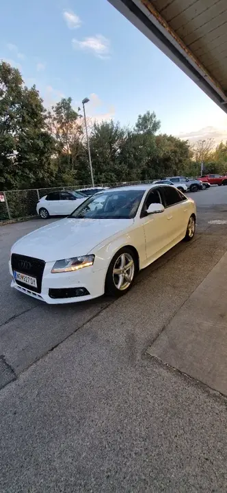 Audi A4 2008 photo 2