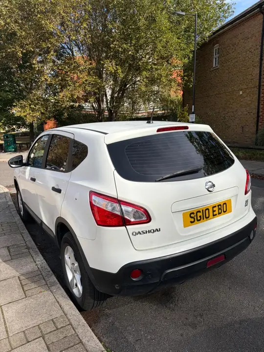 Nissan Qashqai 2010 photo 3