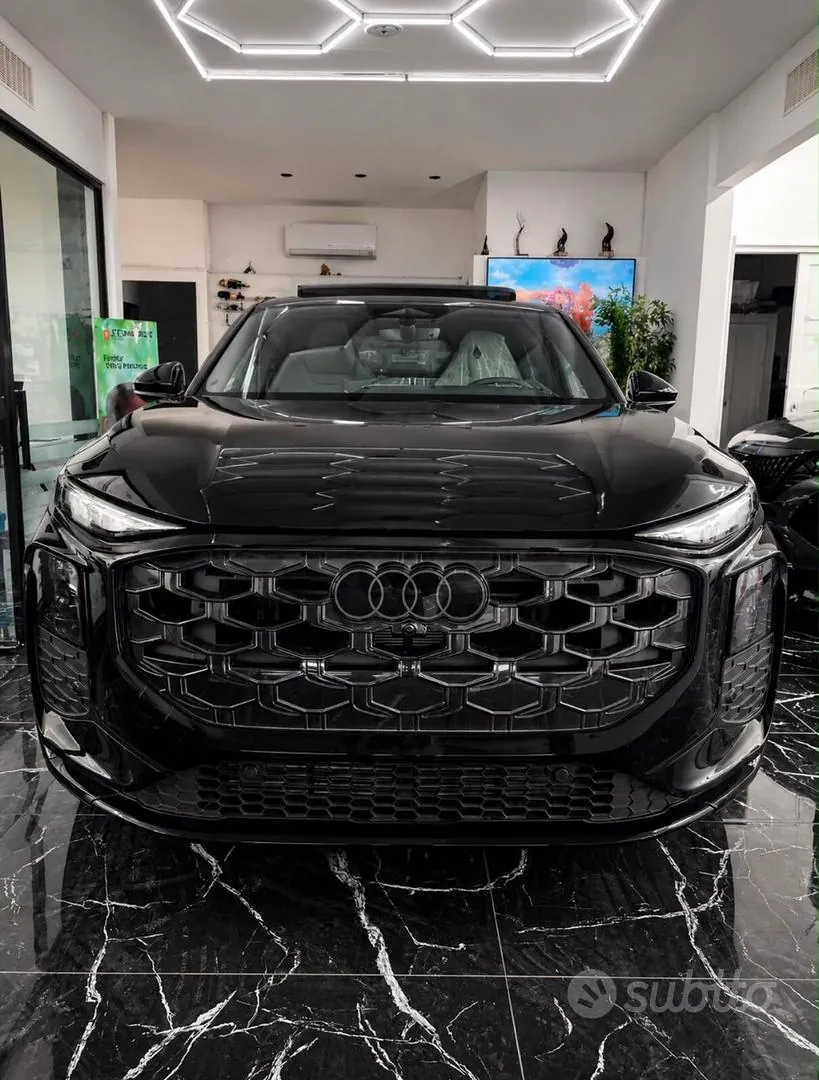 Audi Q3 2024 photo 3