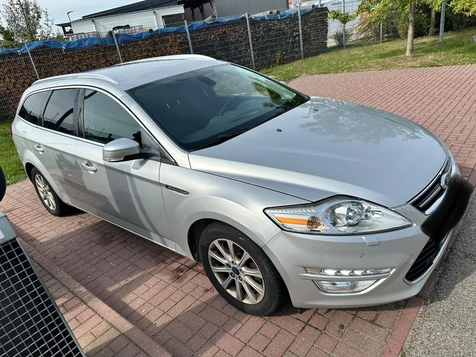 Ford Mondeo Turnier