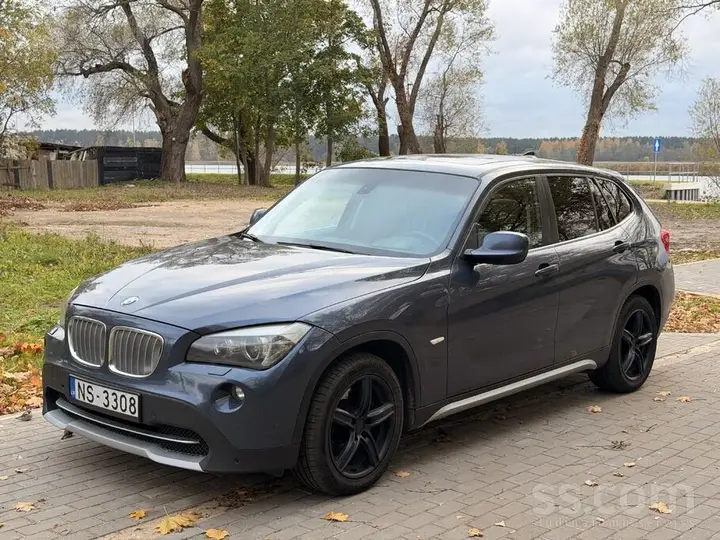 BMW X1 2010 photo 3