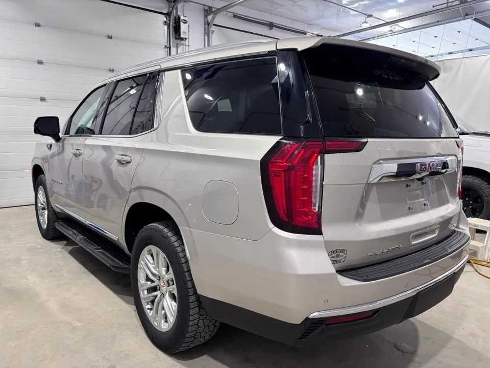 GMC Yukon 2022 photo 3