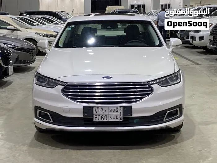 Ford Taurus