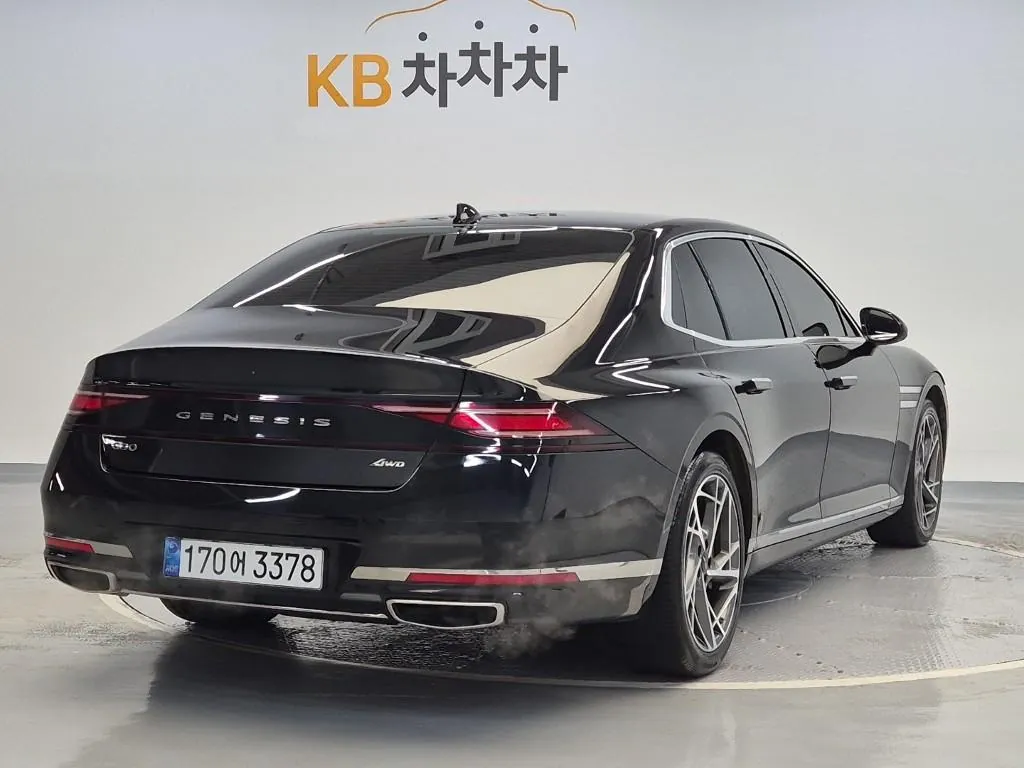 Genesis G90 2022 photo 3