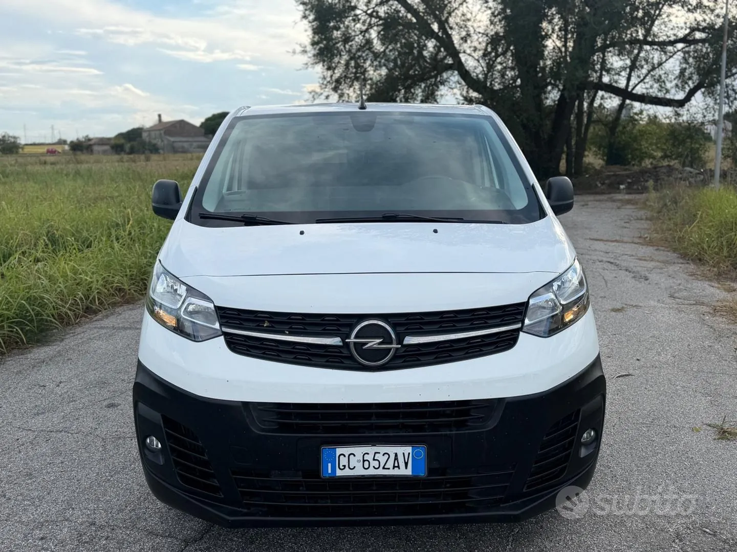 Opel Vivaro 2021 photo 4