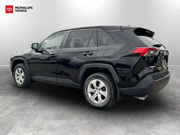 Toyota Rav4 2022 photo 3