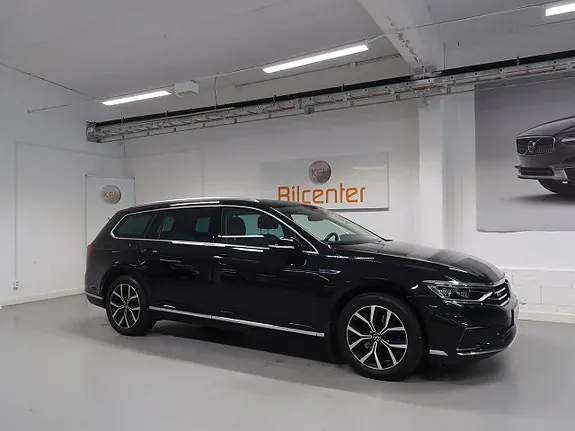 Volkswagen Passat 2022 photo 4