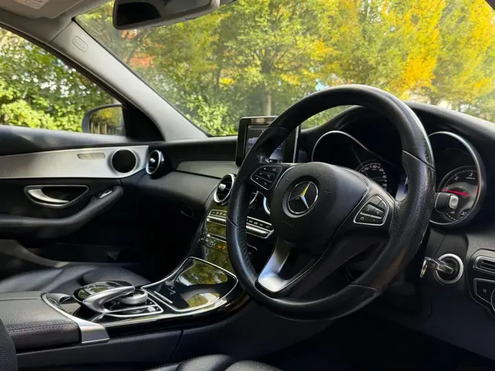 Mercedes-Benz C-Class 2017 photo 2