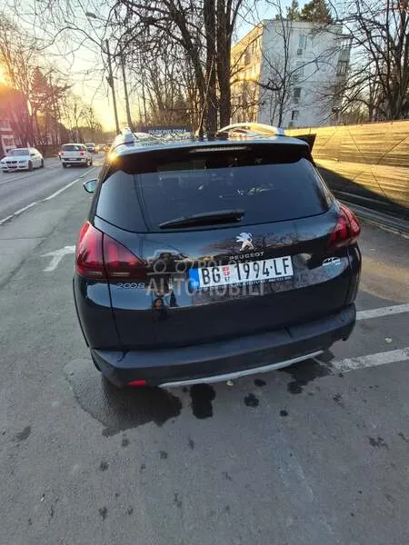Peugeot 2008 2016 photo 5