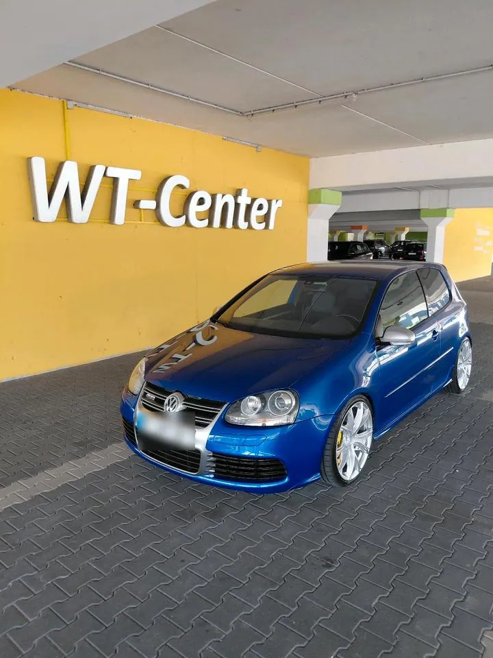 Volkswagen Golf V
