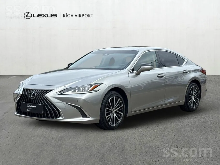Lexus Es