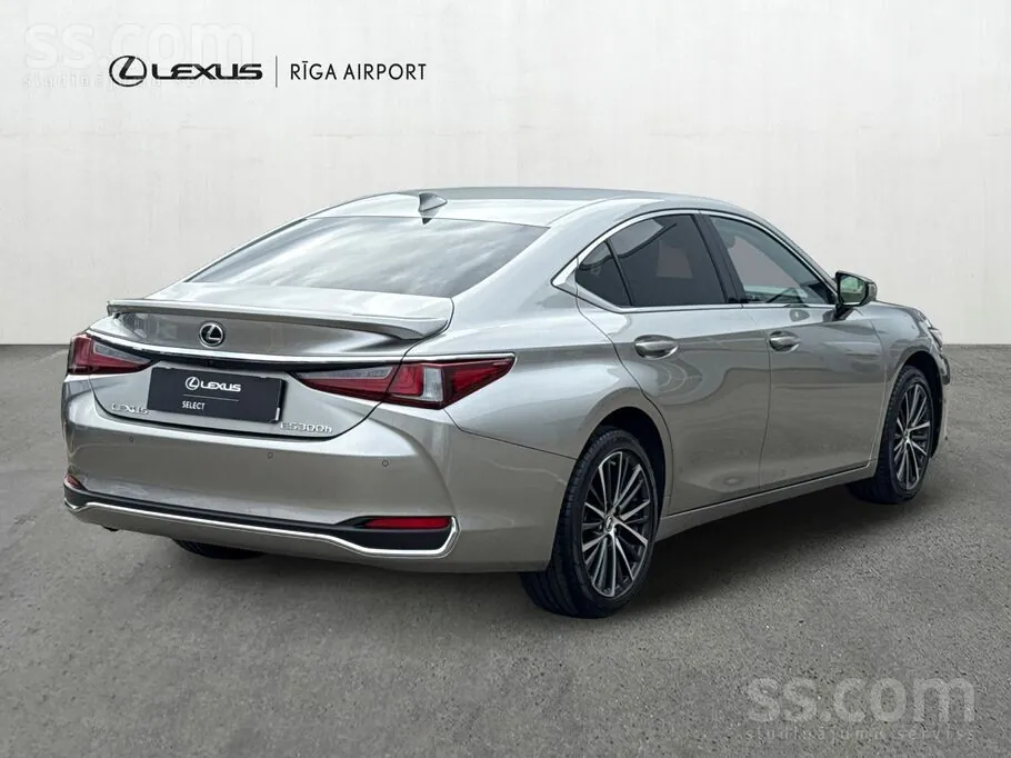 Lexus Es 2024 photo 2