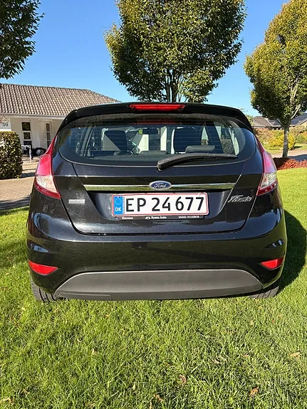 Ford Fiesta 2013 photo 4
