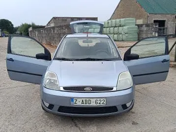 Ford Fiesta 2005 photo 3