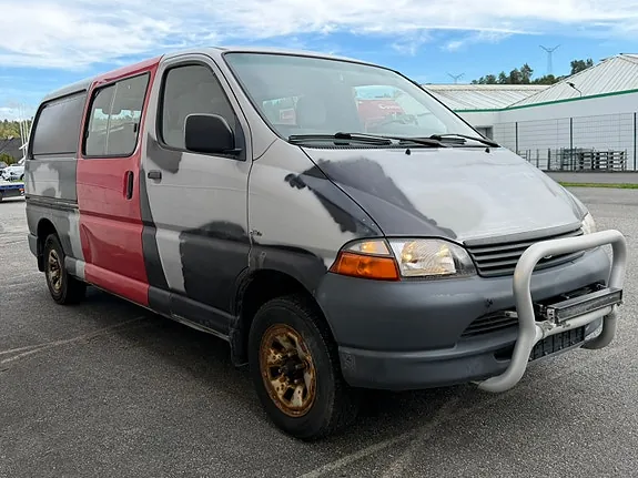 Toyota Hiace 2005 photo 5