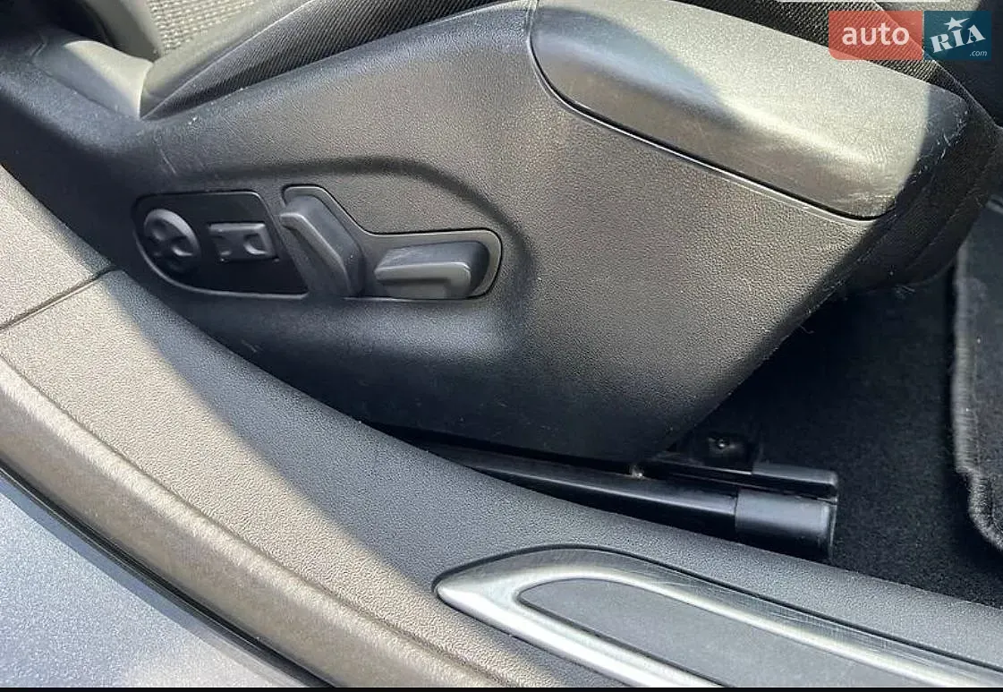 Citroen C5 2010 photo 5