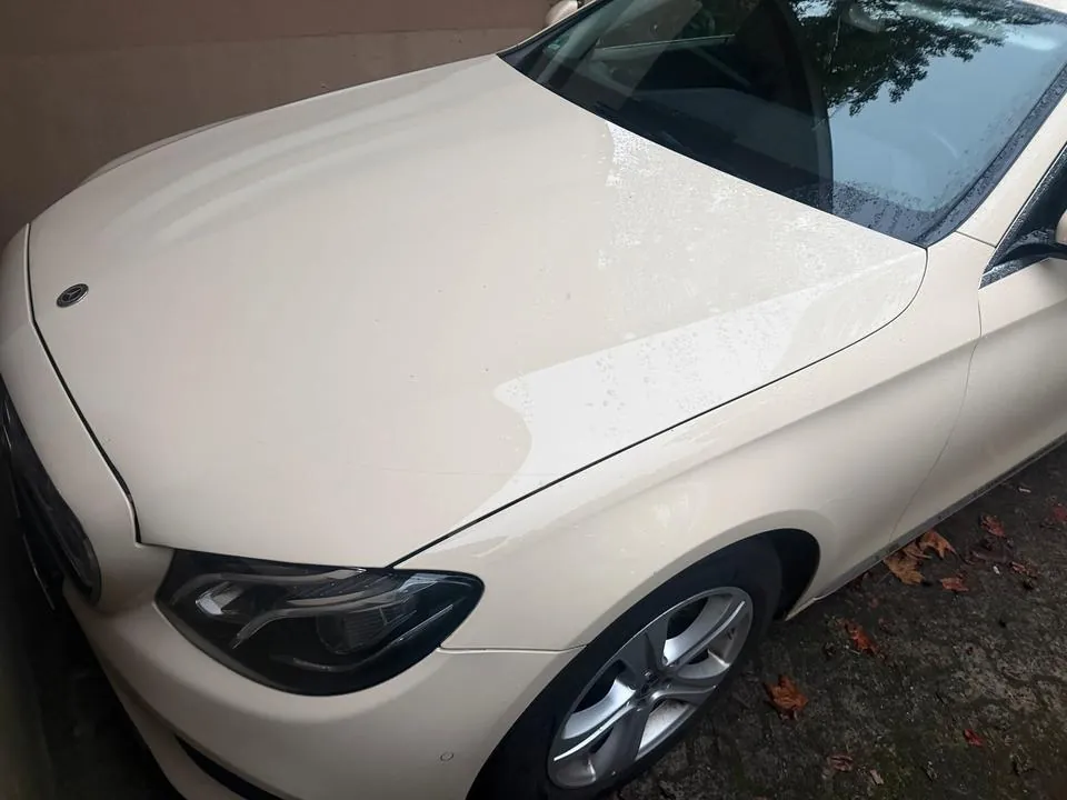 Mercedes-Benz E220