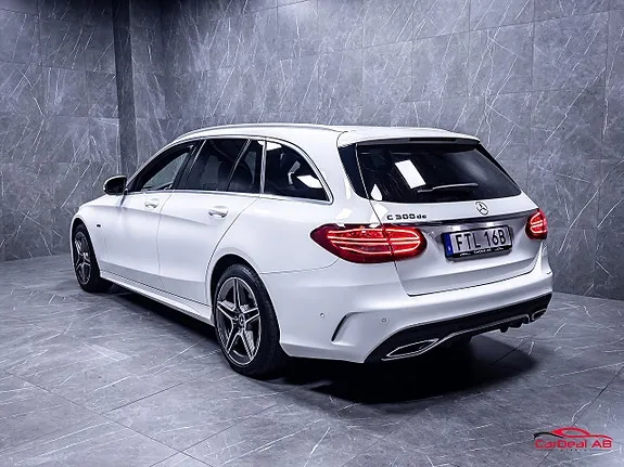 Mercedes-Benz C300 2020 photo 5