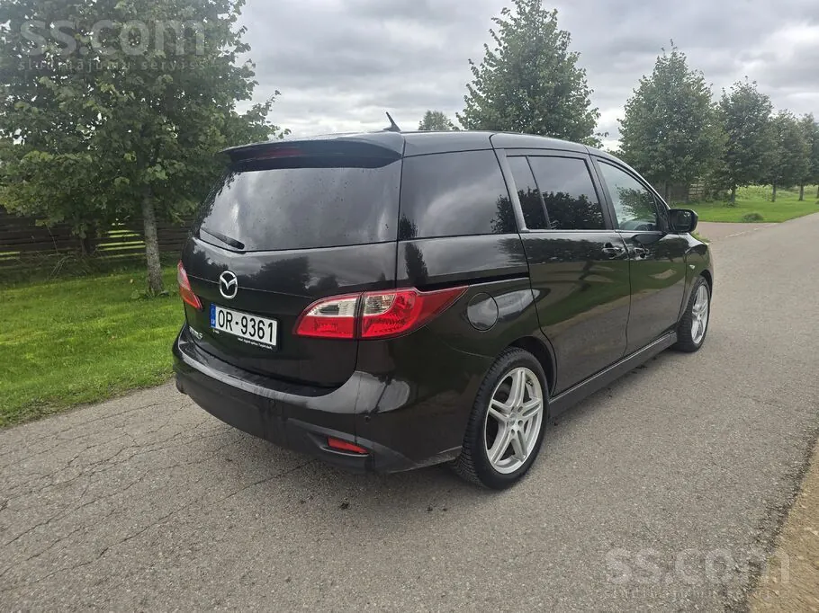 Mazda Mazda5 2011 photo 3