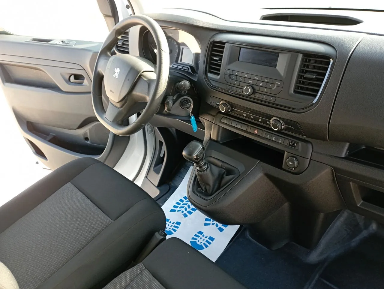Peugeot Expert 2023 photo 4