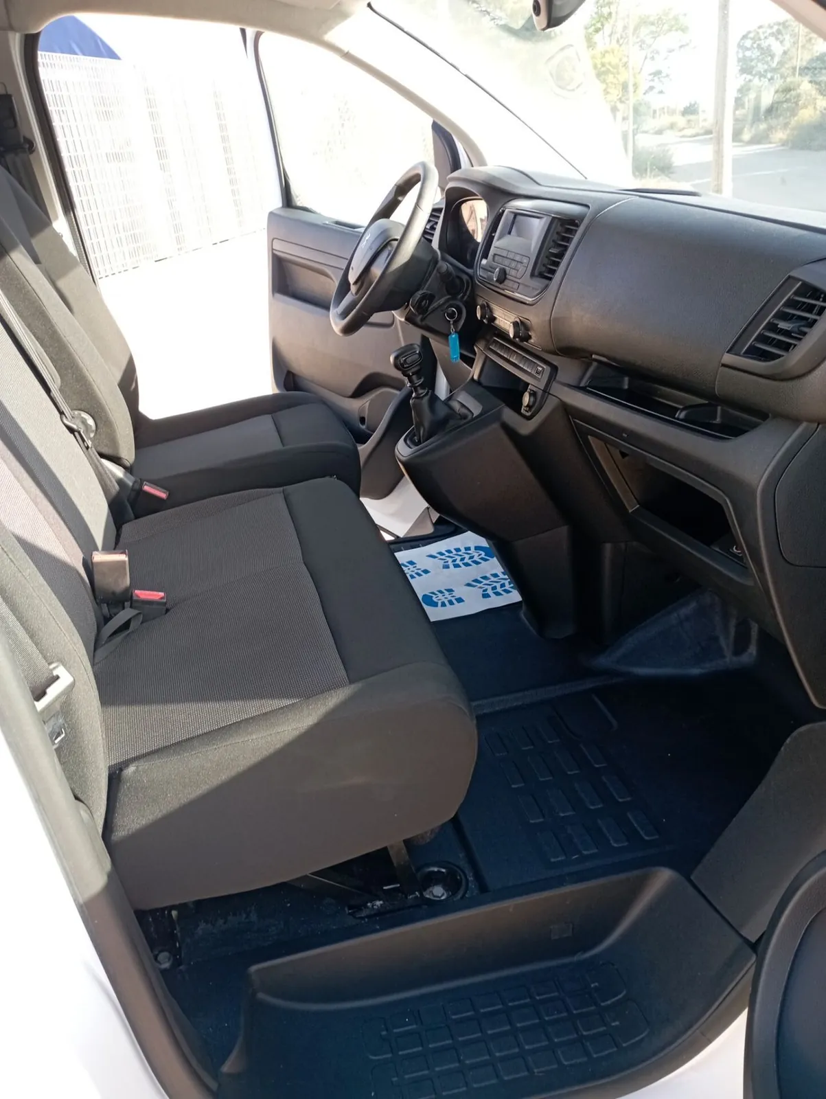 Peugeot Expert 2023 photo 5