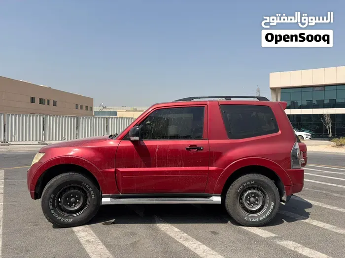 Mitsubishi Pajero 2010 photo 4