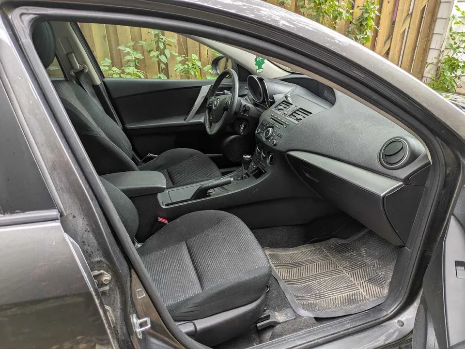 Mazda 3 2012 photo 5