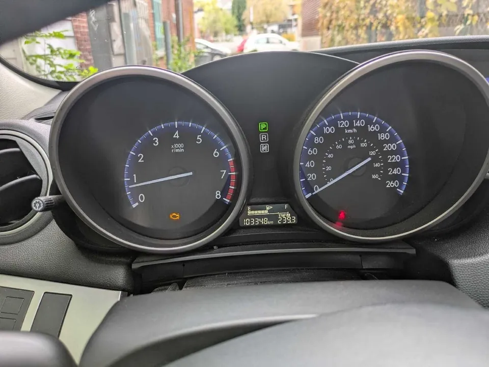 Mazda 3 2012 photo 3