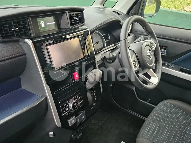 Toyota Roomy 2024 photo 4