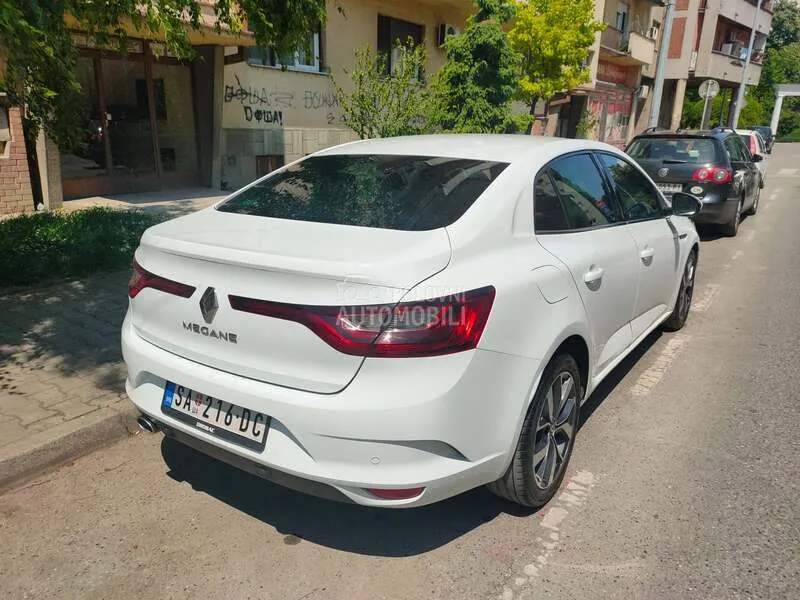 Renault Megane 2018 photo 5