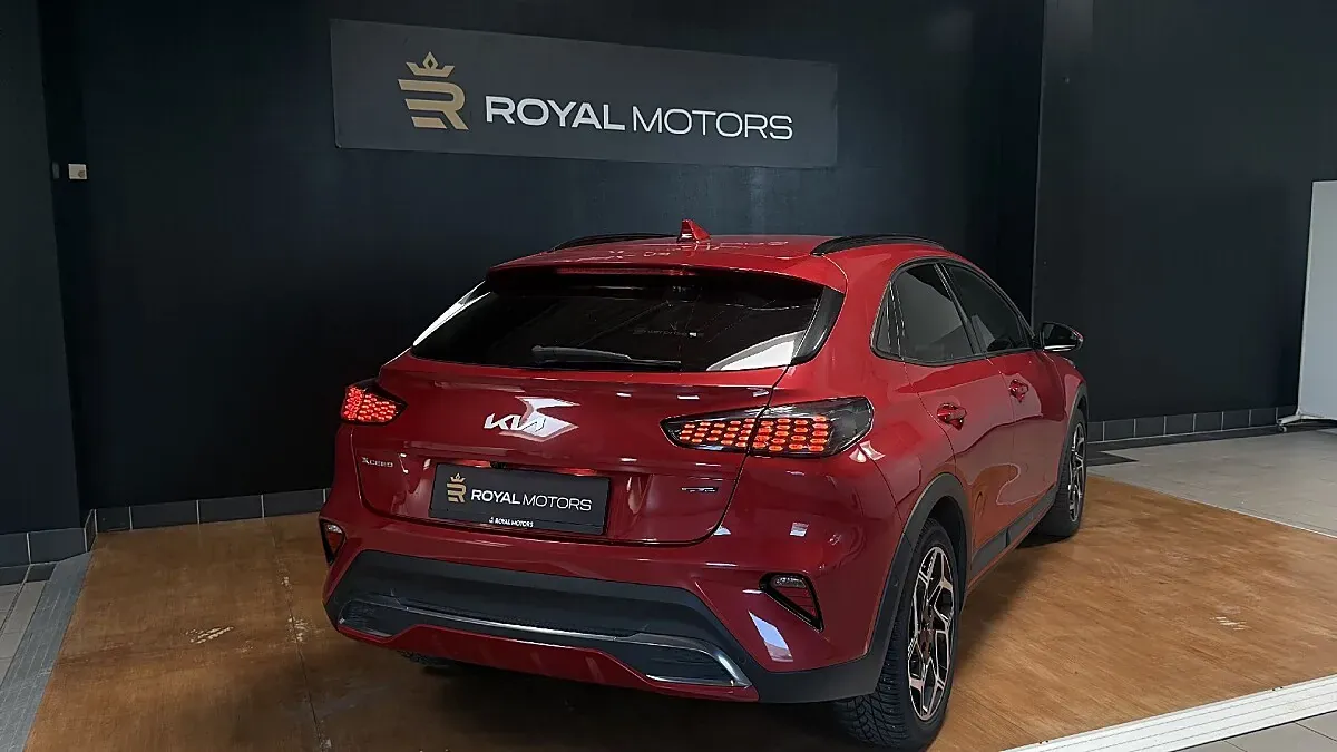 Kia Xceed 2023 photo 3
