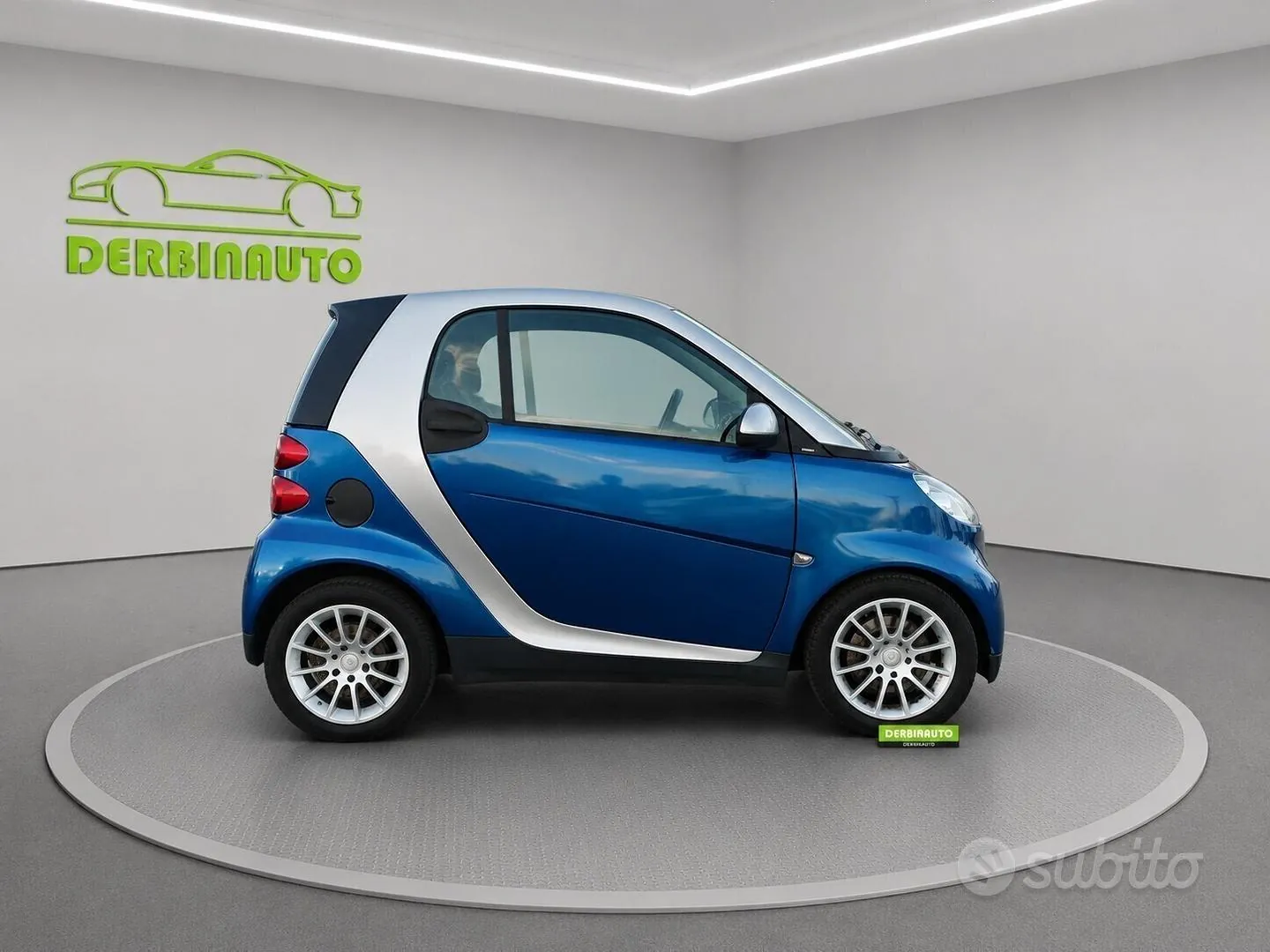 Smart Fortwo 2010 photo 3
