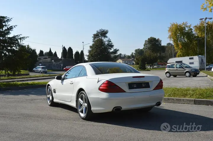 Mercedes-Benz Sl 2004 photo 4