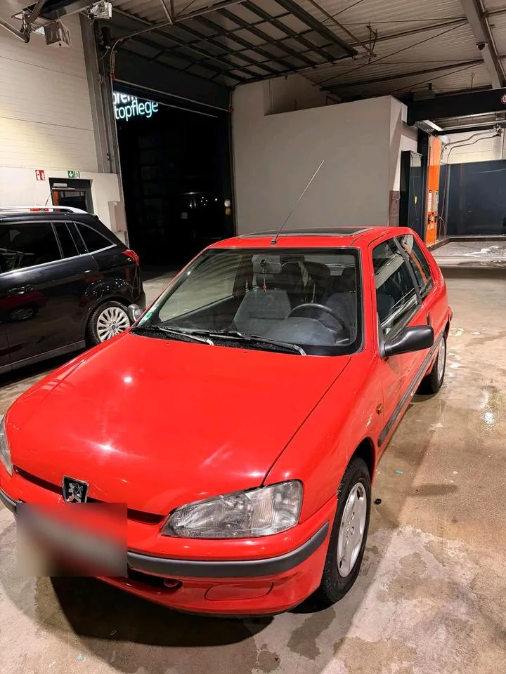 Peugeot 106